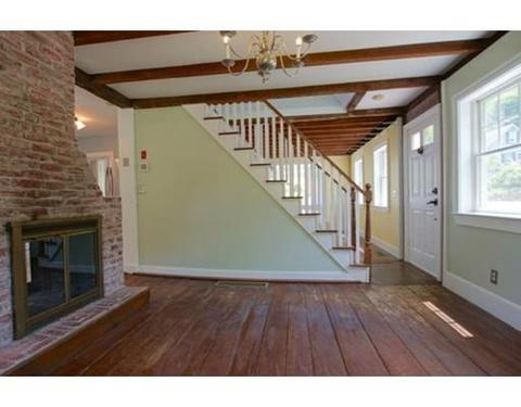 24 Summer St, Georgetown, MA 01833 photo 6