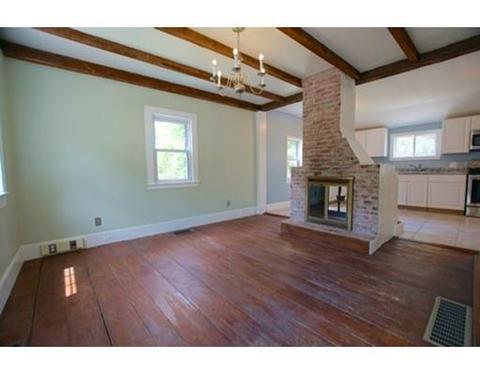 24 Summer St, Georgetown, MA 01833 photo 5