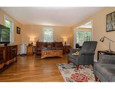 4 Juniper Ln, Natick, MA 01760 photo 9