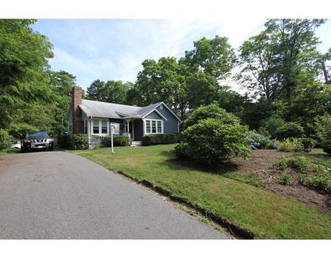 29 Florence Ave, Mashpee, MA 02649 photo 1