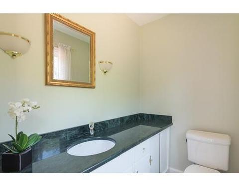 2 Grist Mill Ln, Hingham, MA 02043 photo 15