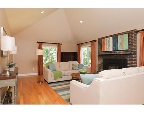 2 Grist Mill Ln, Hingham, MA 02043 photo 16