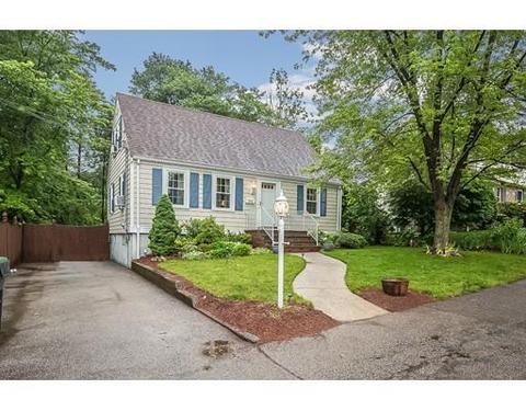 102 Dale St, Dedham, MA 02026 photo 2