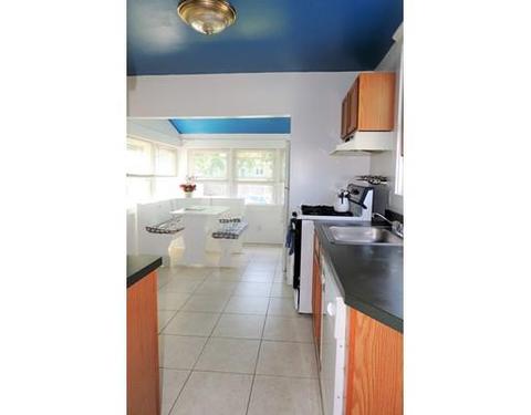 40 Edendale St, Springfield, MA 01104 photo 9