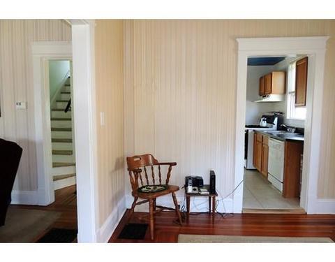 40 Edendale St, Springfield, MA 01104 photo 7