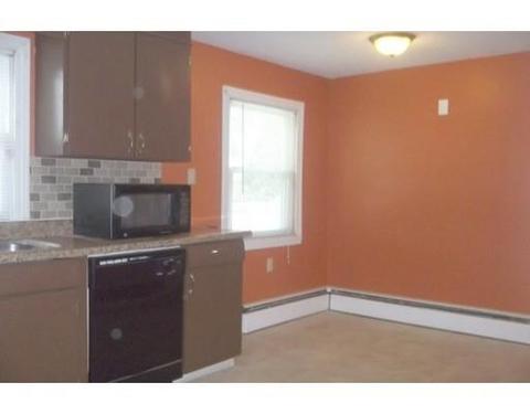 70 Bretton Rd, Springfield, MA 01119 photo 4