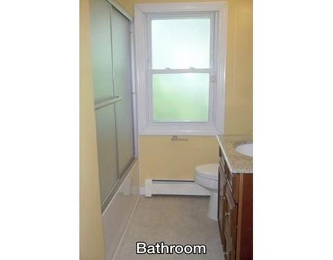 70 Bretton Rd, Springfield, MA 01119 photo 8
