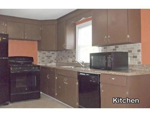 70 Bretton Rd, Springfield, MA 01119 photo 3