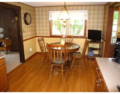 49 Temple Dr, Methuen, MA 01844 photo 4