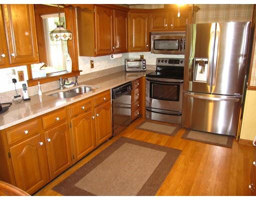 49 Temple Dr, Methuen, MA 01844 photo 2