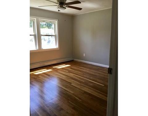 71 Laramee St, Chicopee, MA 01020 photo 12