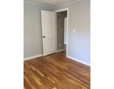 71 Laramee St, Chicopee, MA 01020 photo 9