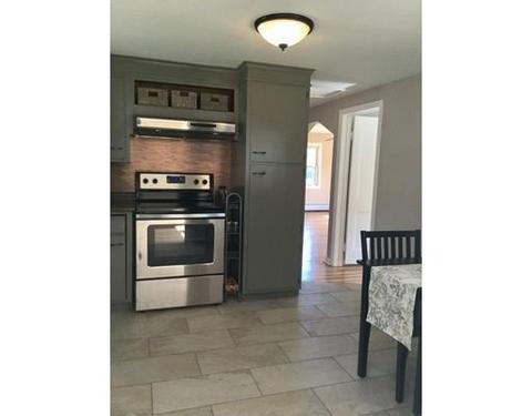 71 Laramee St, Chicopee, MA 01020 photo 6