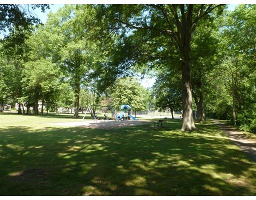 112 Riverside Dr, Dedham, MA 02026 photo 7