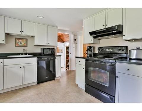 31 Eastern Ave, Gloucester, MA 01930 photo 14