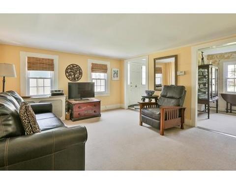 31 Eastern Ave, Gloucester, MA 01930 photo 6