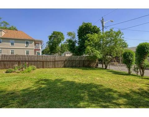 62 Bessom St, Lynn, MA 01902 photo 23