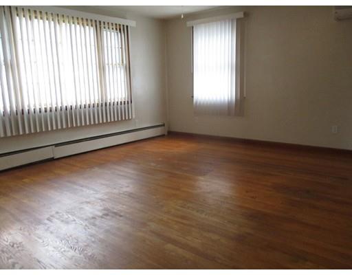 74 Ann St, Chicopee, MA 01020 photo 7