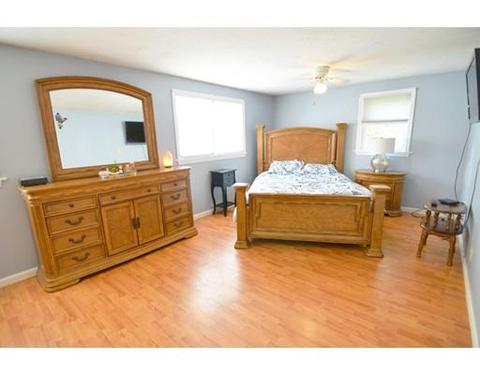 117 Slumber Ln, Springfield, MA 01128 photo 10