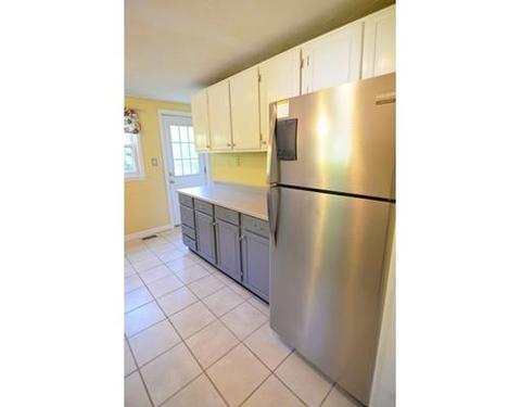 117 Slumber Ln, Springfield, MA 01128 photo 4