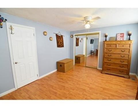 117 Slumber Ln, Springfield, MA 01128 photo 12