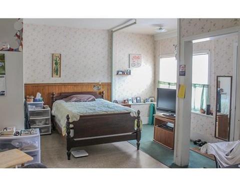 237 State St, Bristol, RI 02809 photo 12