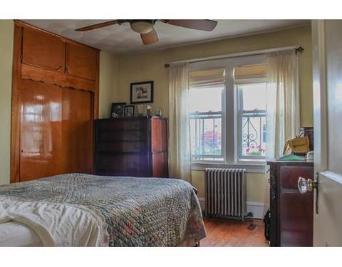 237 State St, Bristol, RI 02809 photo 4