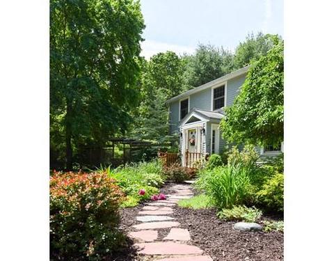 17 Bromfield Rd, Acton, MA 01720 photo 2