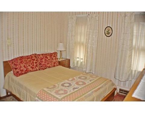 96 Switzer Ave, Springfield, MA 01109 photo 12