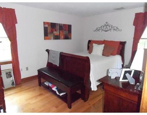 90 Plain St W, Berkley, MA 02779 photo 10