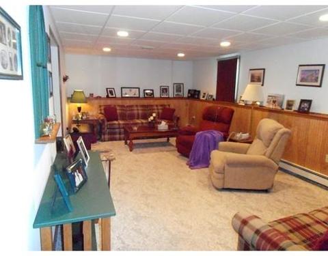90 Plain St W, Berkley, MA 02779 photo 12