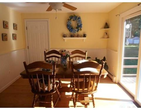 90 Plain St W, Berkley, MA 02779 photo 5