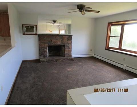 16 Longview Ave, Webster, MA 01570 photo 4