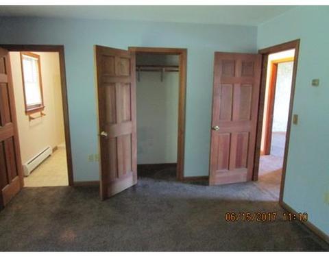 16 Longview Ave, Webster, MA 01570 photo 9