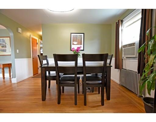 16 Gary St, Warwick, RI 02888 photo 6