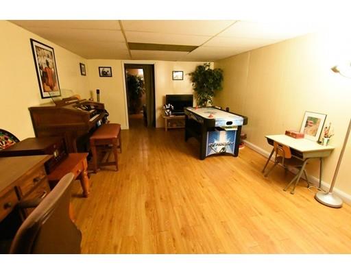 16 Gary St, Warwick, RI 02888 photo 13