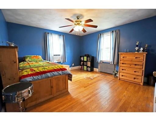 16 Gary St, Warwick, RI 02888 photo 11