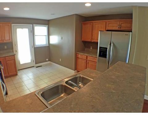 3865 N Main St #4, Fall River, MA 02720 photo 9