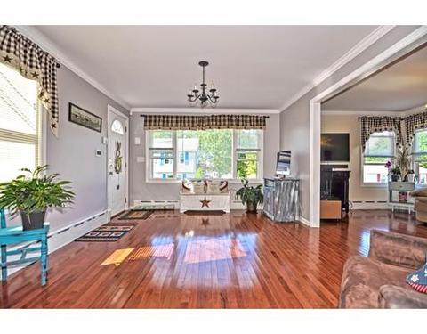 63 Norman St, Fall River, MA 02721 photo 5
