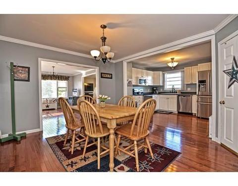 63 Norman St, Fall River, MA 02721 photo 4
