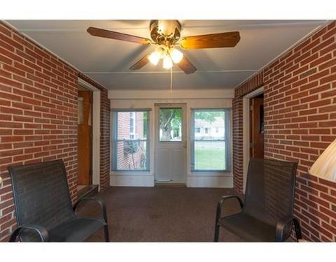 5 Spring St, Easthampton, MA 01027 photo 3