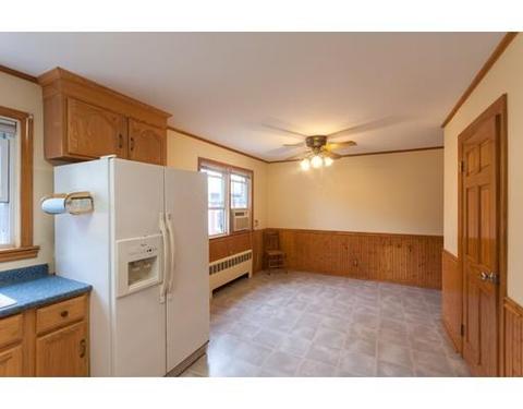 5 Spring St, Easthampton, MA 01027 photo 4
