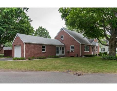5 Spring St, Easthampton, MA 01027 photo 2