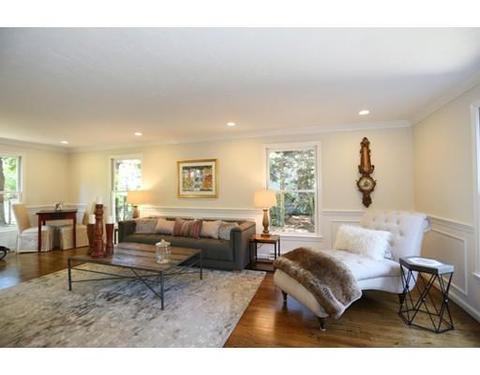 27 Winslow Rd, Needham, MA 02492 photo 4