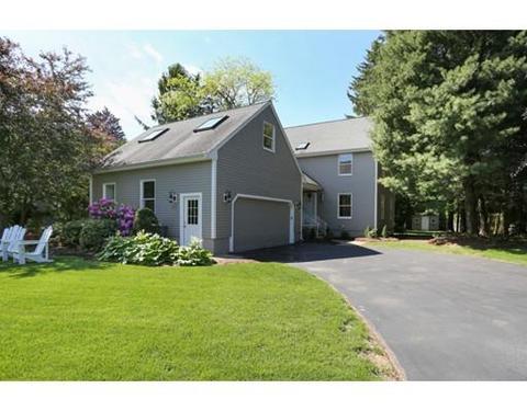 27 Winslow Rd, Needham, MA 02492 photo 1