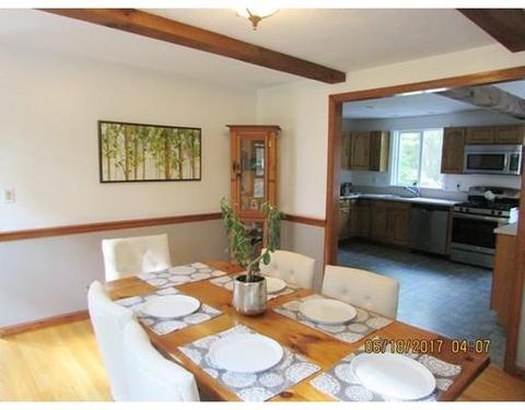 54 South St, Upton, MA 01568 photo 8