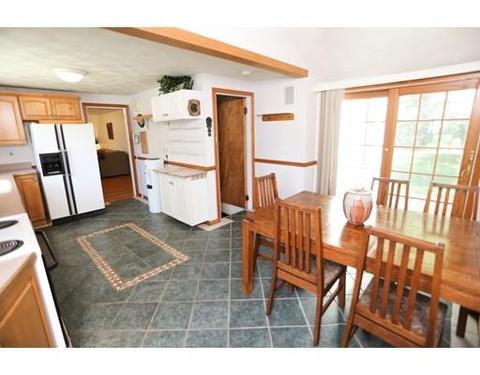 18 Anglesea, Springfield, MA 01108 photo 3