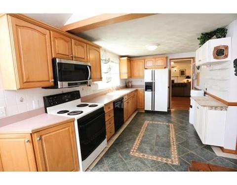 18 Anglesea, Springfield, MA 01108 photo 6