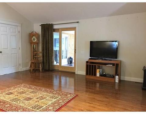 15 Thompson Rd, Beverly, MA 01915 photo 12