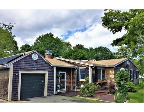 15 Thompson Rd, Beverly, MA 01915 photo 2